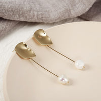 Trend Simulation Pearl Long Earrings Female White Round Pearl Wedding Pendant Earrings Fashion Korean Jewelry Earrings - Biwav